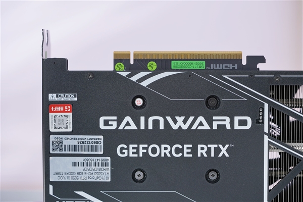 双风扇短小精悍!耕升RTX 5050追风OC显卡图赏插图10 双风扇短小精悍!耕升RTX 5050追风OC显卡图赏