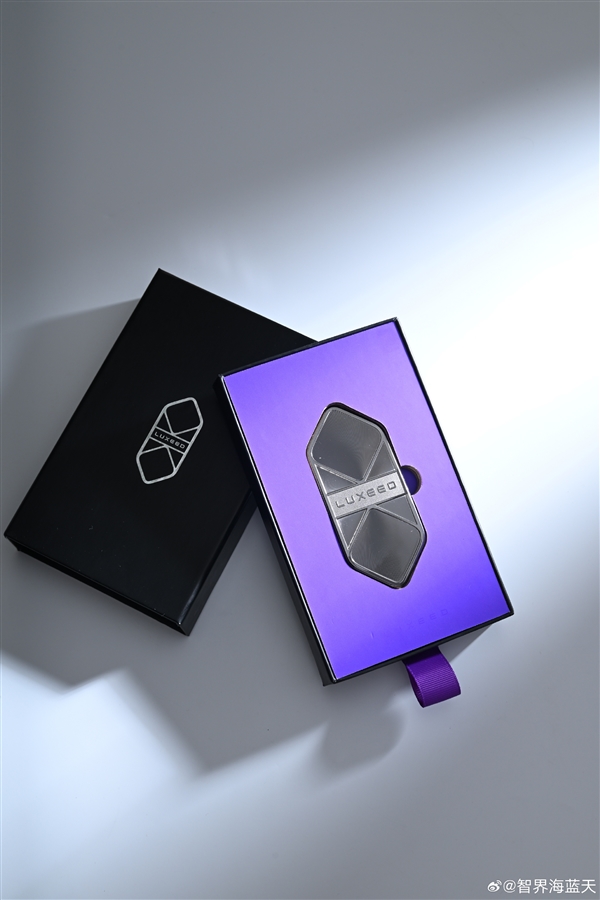 智界全新车标亮相:免费送!正在加紧生产插图4 智界全新车标亮相:免费送!正在加紧生产