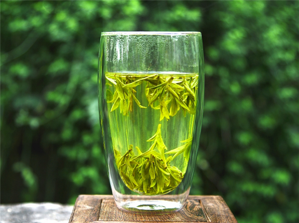 为何不建议用茶水送服药物