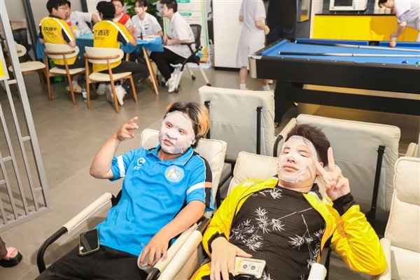 全行业骑手免费！美团全国首座“骑手之家”落地武汉：500平休闲空间