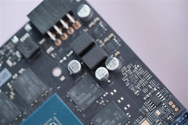 双风扇短小精悍!耕升RTX 5050追风OC显卡图赏插图20 双风扇短小精悍!耕升RTX 5050追风OC显卡图赏