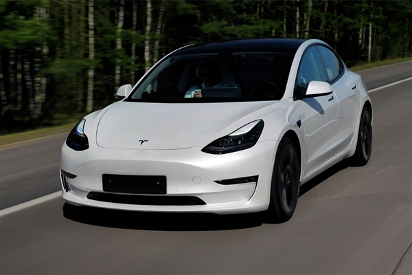 因HW3老车型无法升级FSD 特斯拉被判退款10600美元