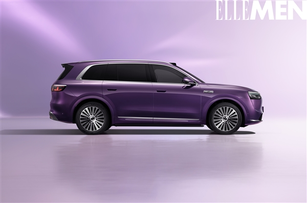 问界M8纯电版新色夜紫官宣：纳米级光影 微米级喷涂 毫米级AI检测