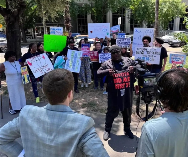 丰田氢能源汽车玩砸了