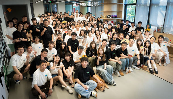 微信最近的更新 怎么狂放大招啊