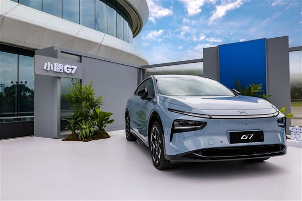 雷军钦点推荐的纯电SUV 全新小鹏G7上市：19.58万起