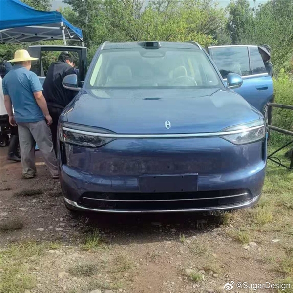 爆款预订!全新问界M7实车曝光:小M8实锤 销量稳了插图 爆款预订!全新问界M7实车曝光:小M8实锤 销量稳了