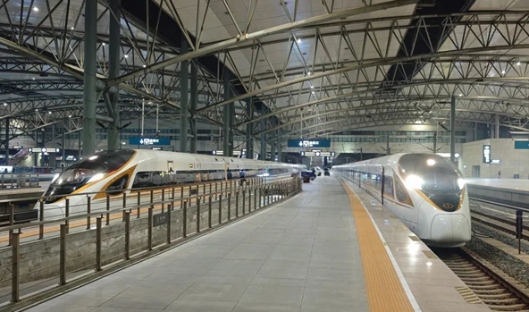 12306回应高铁可线上申请换座：没有换座功能 须通过改签完成