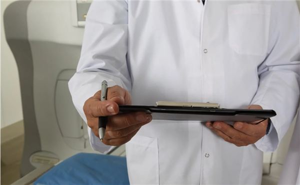 研究表明欧洲人祖先近亲曾以蛆虫为食：以获取高级蛋白