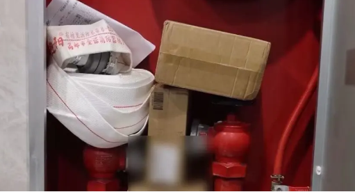 快递被“消火栓”签收 违法