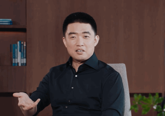 李想再上《对话》节目首次回应发飙 承认自己脾气大