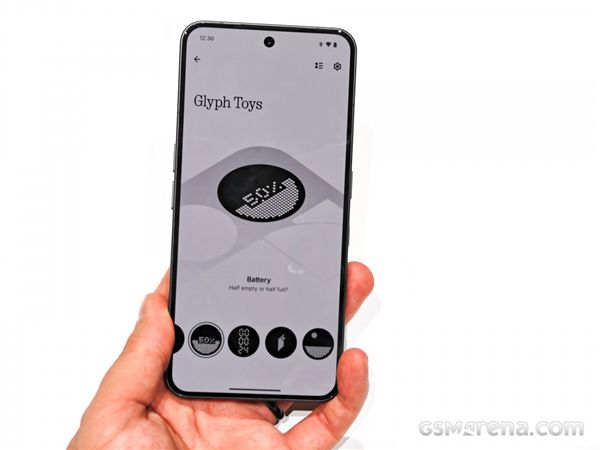 Nothing Phone 3发布：最具个性的骁龙8系手机 5700元起