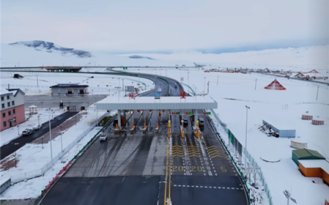 青海祁连七月飞雪 当地气象局回应：概率非常低