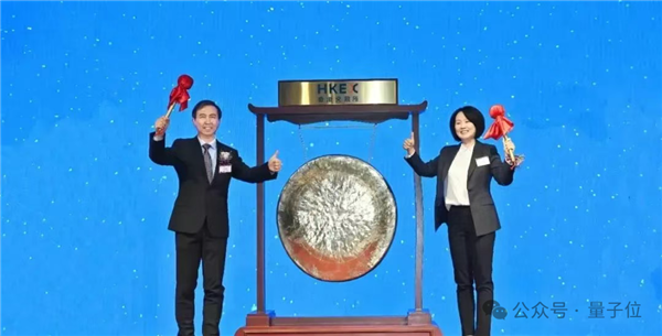 英伟达咽喉上的苏州女人