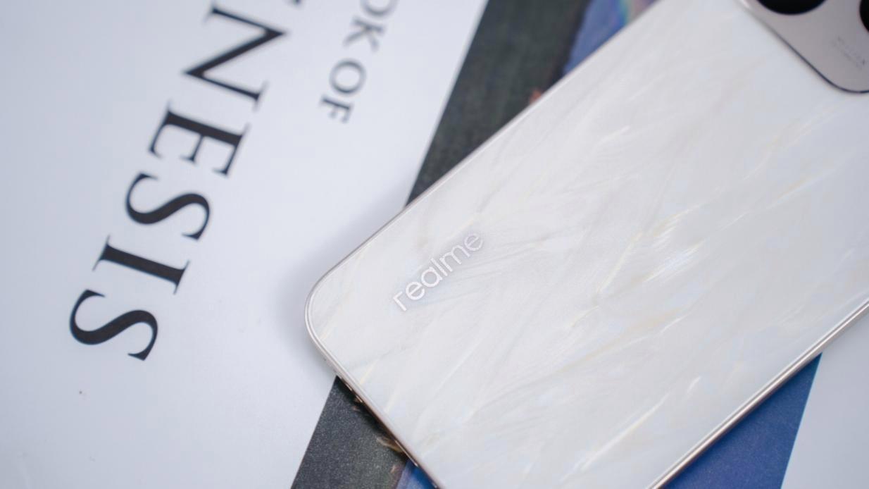 1199元起 天玑芯+安卓15! 超能小直屏真我15T正式发布插图18