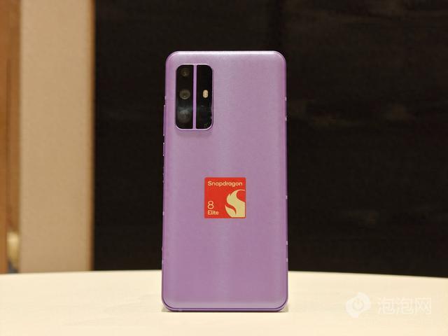 跑分超450万! 高通第五代骁龙8至尊版实际性能测评