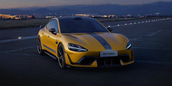 小米SU7 Ultra即将亮相日本秋叶原 零百加速不到2秒！