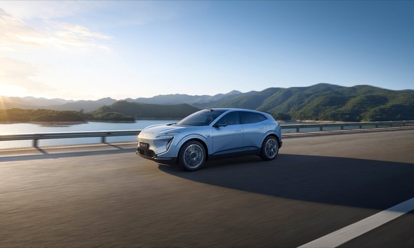 2026款阿维塔07首批搭载华为乾崑ADS 4