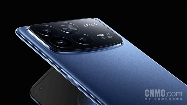 曝小米新款大折叠正测试2亿像素主摄 型号名有变化