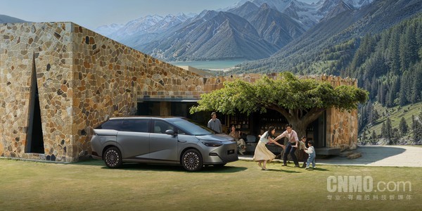 小鹏X9国庆租车价超老牌豪华MPV 超级增程下月亮相