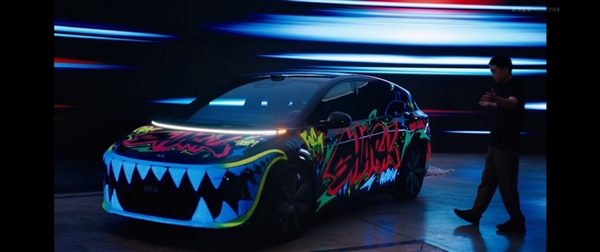 24.98万元！理想纯电i6发布 李想揭晓“鲨鱼”涂鸦版