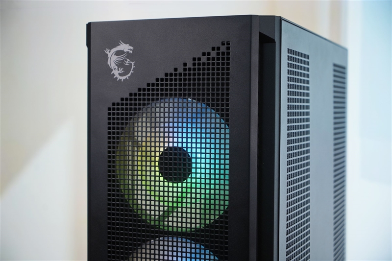 微星MPG VELOX 300R AIRFLOW PZ刀锋装机评测：散热强大 满足你对大机箱的最苛刻需求