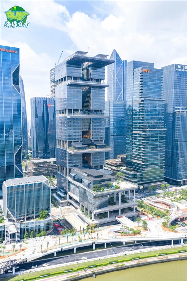 腾讯广州总部大楼正式启用：定位微信生态中枢 可容纳超5000人