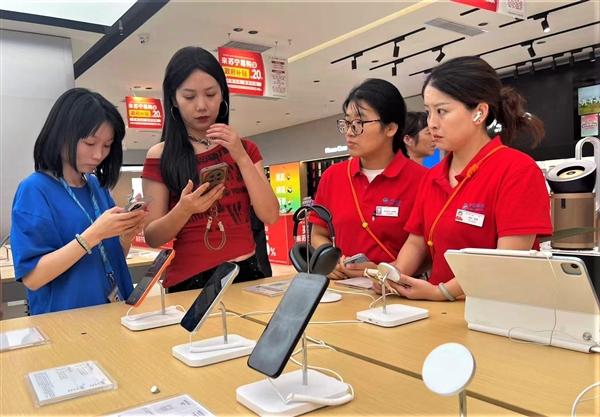 快人一步！苏宁易购打响iPhone 17线下首销第一枪