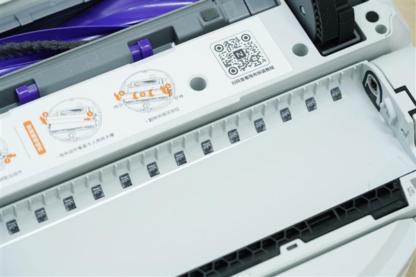 履带式热活水循环洗地！云鲸J6图赏