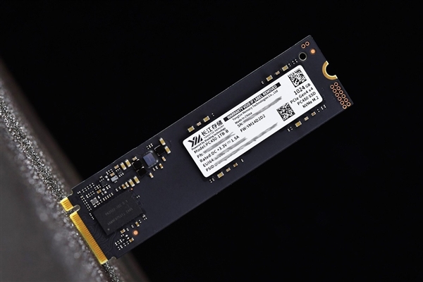 长江存储PC450固态硬盘评测 青出于蓝而胜于蓝