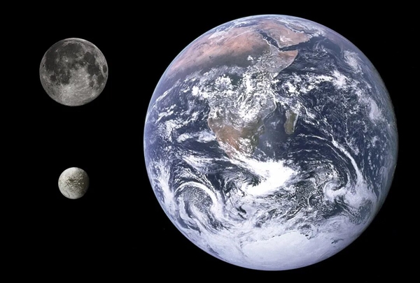 土卫八：太阳系最独特的天然卫星 四大未解之谜