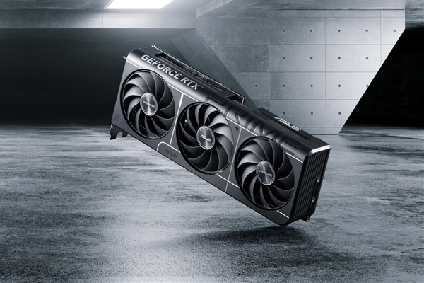 高效能本地加速！华硕5070大师显卡 助力 OpenAI 潜力释放