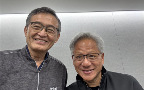 Intel华裔CEO出手不凡：拿下1100多亿投资 还有黄仁勋的无价祝福