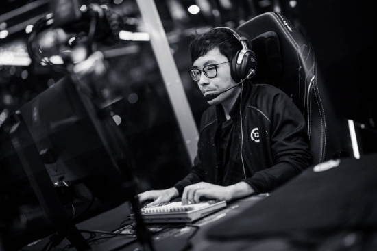 《Dota2》TI14中国队连输四局：XG败者组 TT被淘汰