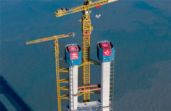 1768米一跨过海！双屿门特大桥首座主塔顺利封顶