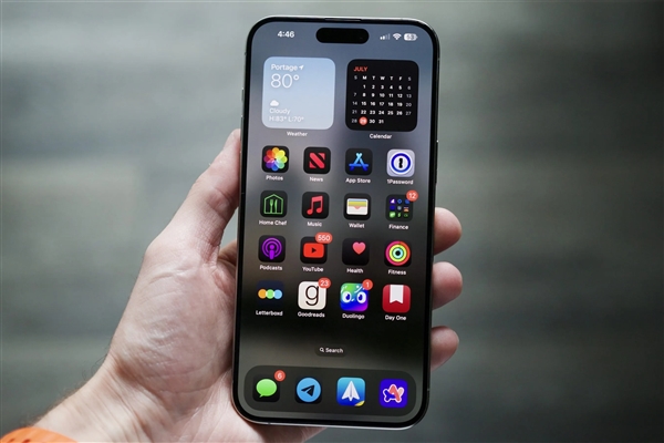 17还没开卖 iPhone 18 Pro提前曝光了：外观基本没变