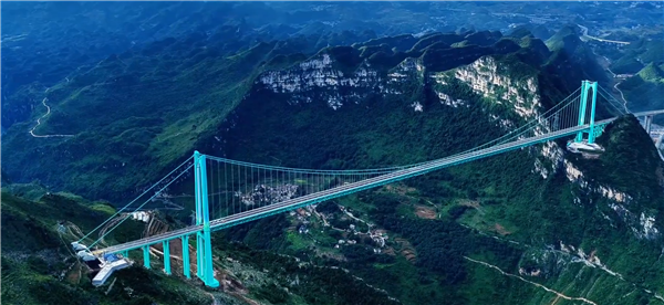 基建狂魔又放大招！世界第一高桥花江峡谷大桥今日通车：2小时路程缩短至2分钟