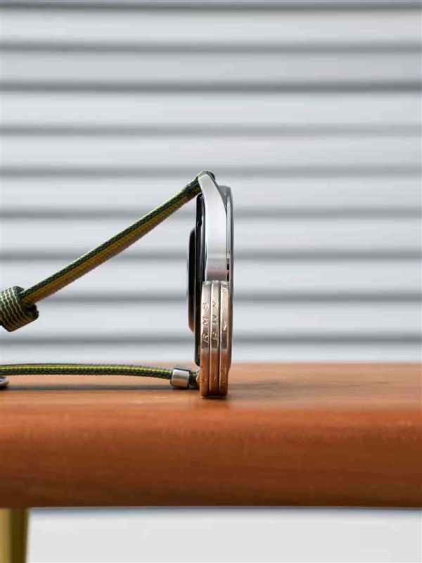 OPPO Watch S官宣：轻薄表皇