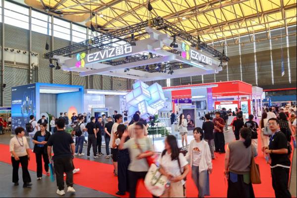 AI智能锁迎拐点 引领者缘何“花落”萤石