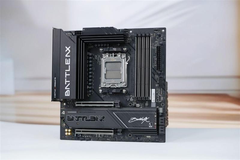 千元内无敌的品质和用料!七彩虹战斧B850M超级黑刃主板评测插图