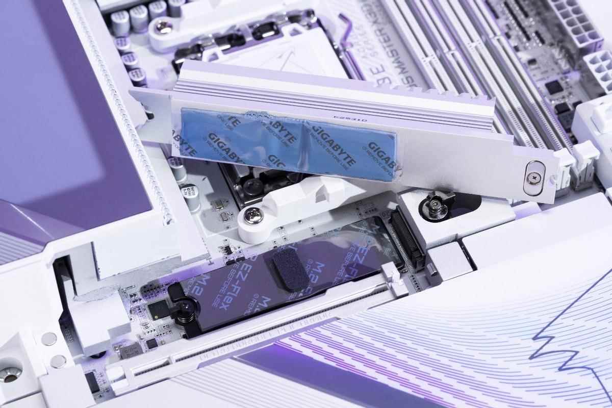 技嘉X870E AORUS MASTER X3D ICE超级冰雕评测:X3D处理器最佳搭档插图10