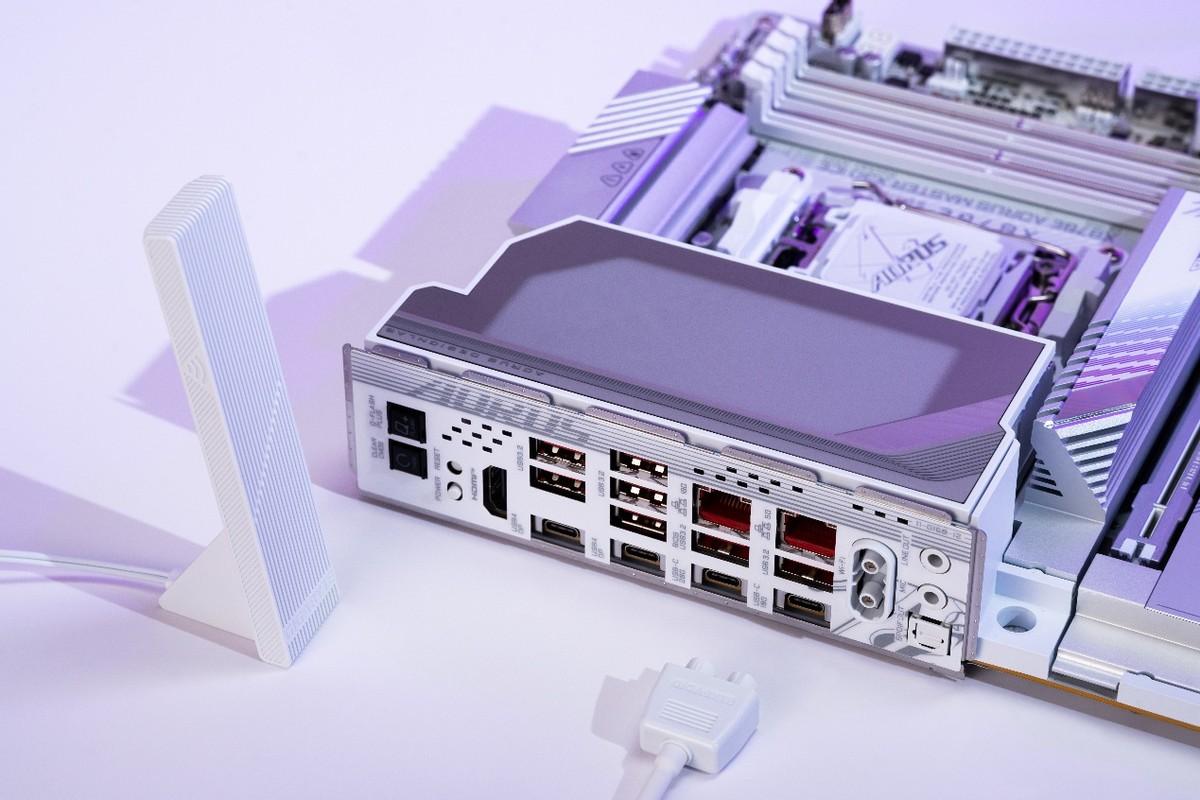 技嘉X870E AORUS MASTER X3D ICE超级冰雕评测:X3D处理器最佳搭档插图14