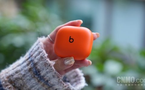 Powerbeats Fit：更适合运动爱好者的全能选手