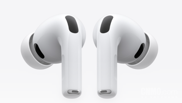 AirPods借鉴大语言模型思路 参考5000万小时运动数据