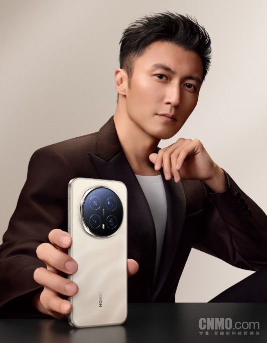 AI赋能硬件！荣耀宣布Magic8系列拥有&ldquo;八大行业领先&rdquo;