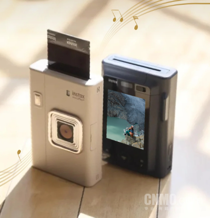 起售价1599元！富士instax mini LiPlay+相机正式上市