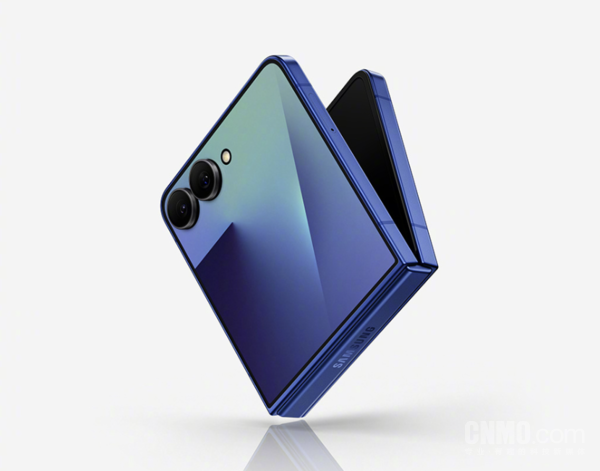 三星Z Flip7 三星Z Flip7