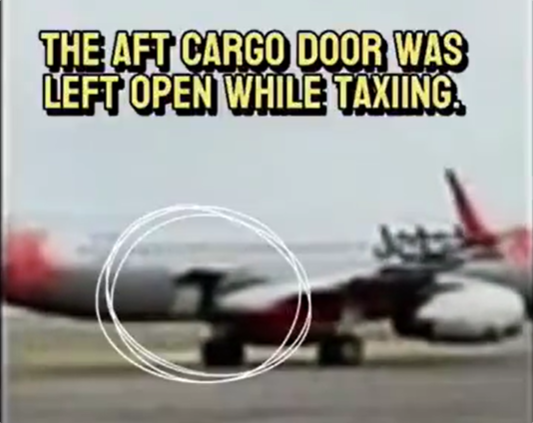 澳洲一飞机滑行时舱门竟然还开着！机组、地勤都没发现