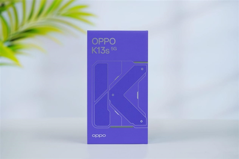 7000mAh超大电池 OPPO K13s评测：千元六年耐用真能打！