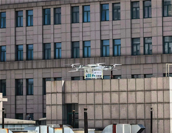 顺丰同城推无人机血液运输服务 单次可运送8000cc